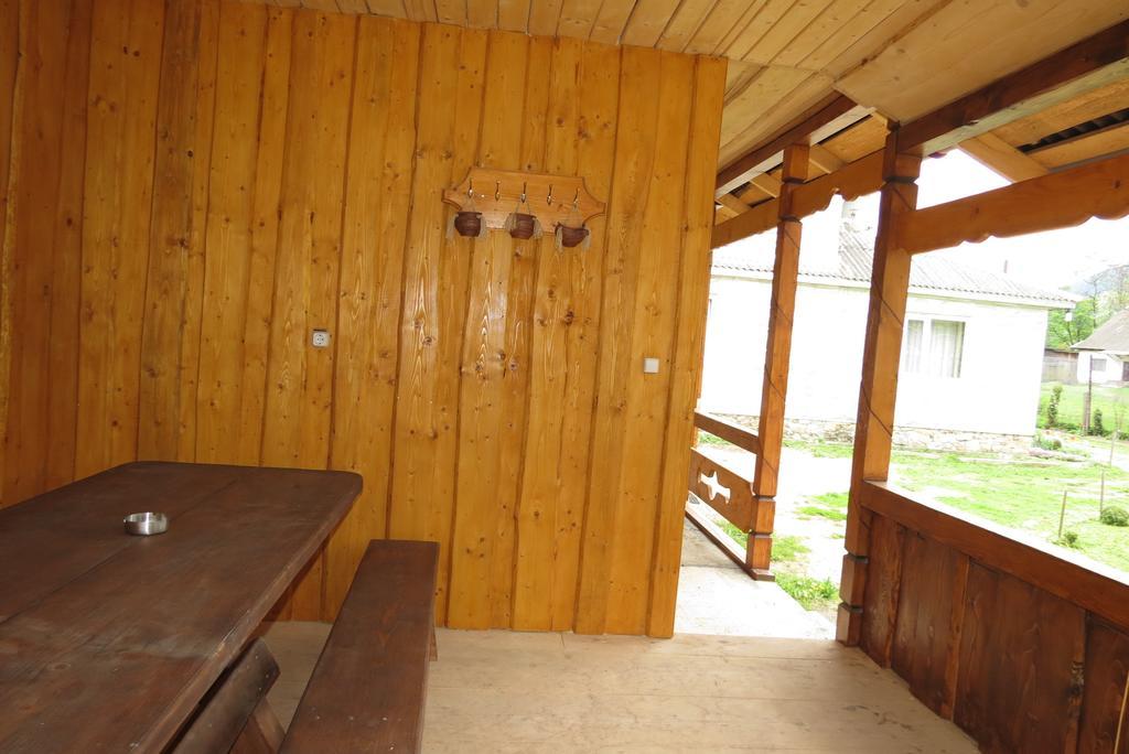 Bilyy Kamin Guest House Tatariv Exteriér fotografie