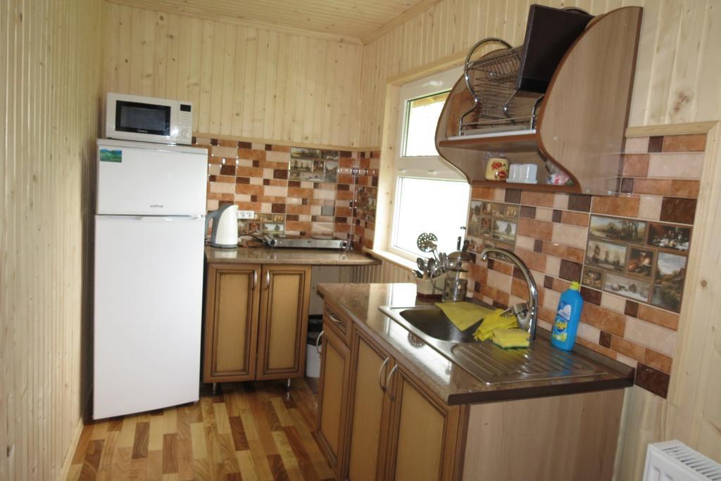 Bilyy Kamin Guest House Tatariv Pokoj fotografie