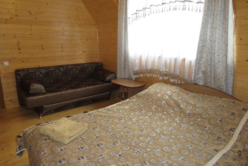 Bilyy Kamin Guest House Tatariv Exteriér fotografie